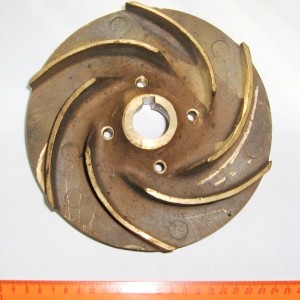 7-740003-2 Колесо рабочее насоса водяного двигателя 23/30